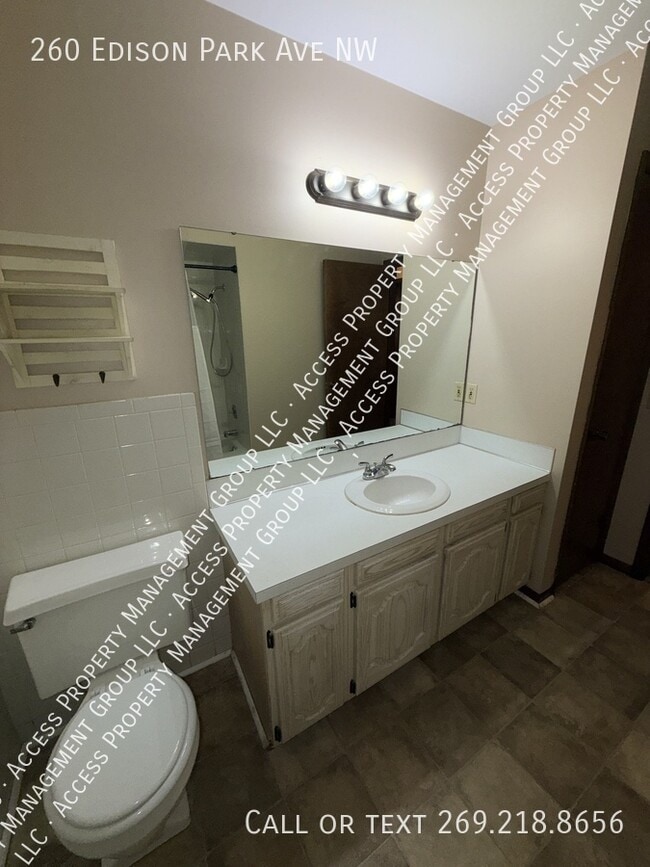 Building Photo - 260 Edison Park Ave NW