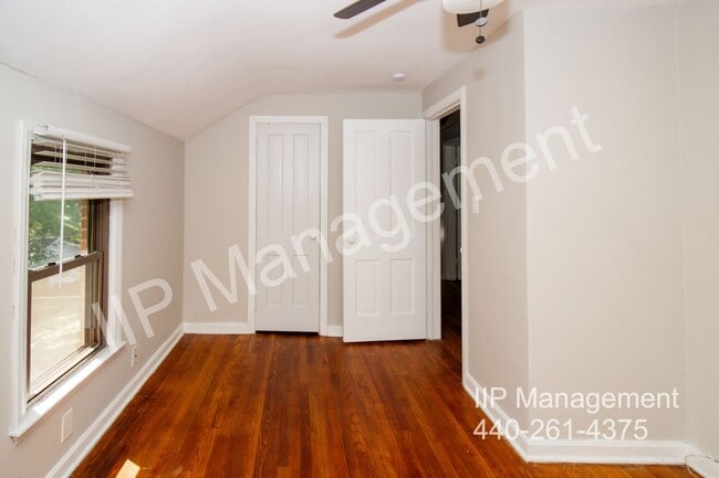 Building Photo - 5179 Homewood Ave