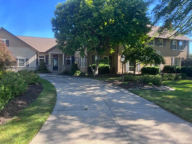 Building Photo - Spacious Four Bedroom Home in Byron Center!