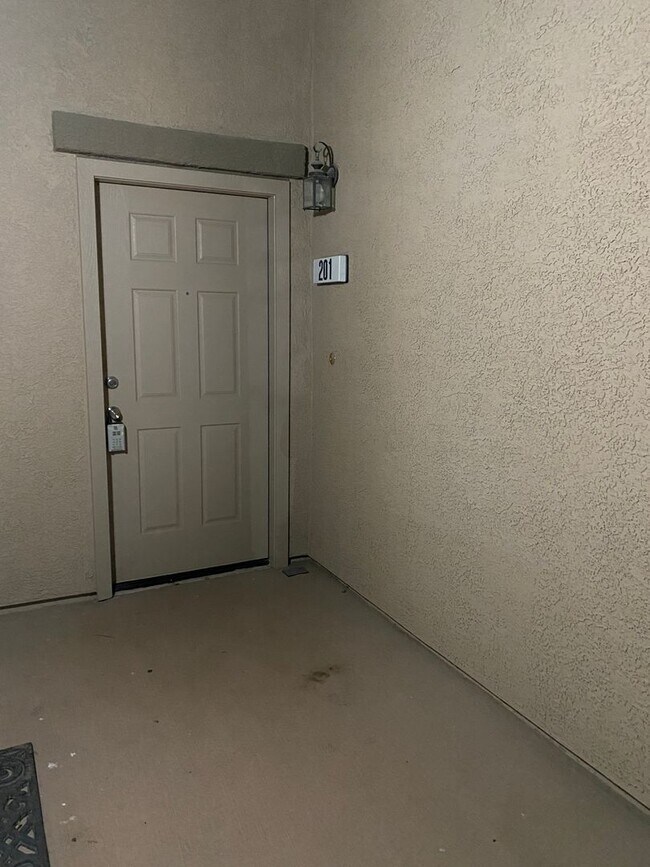 Building Photo - 6695 Caporetto Ln