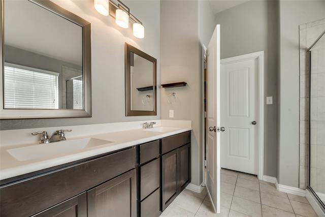 Building Photo - 556 Bromeliad Dr