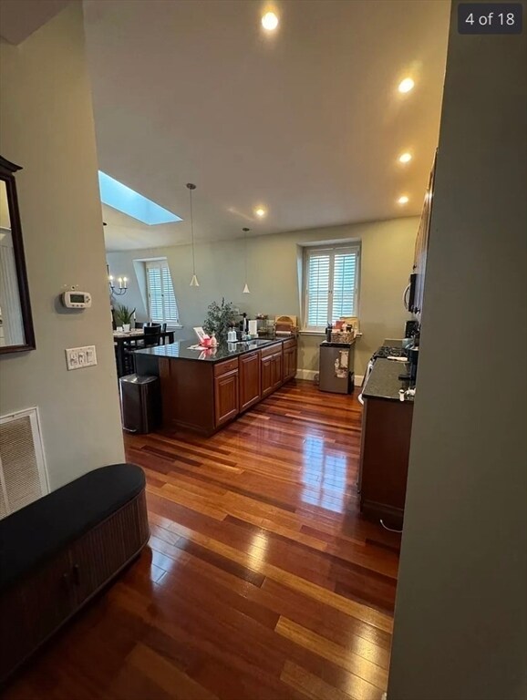 Building Photo - 176 Dorchester St