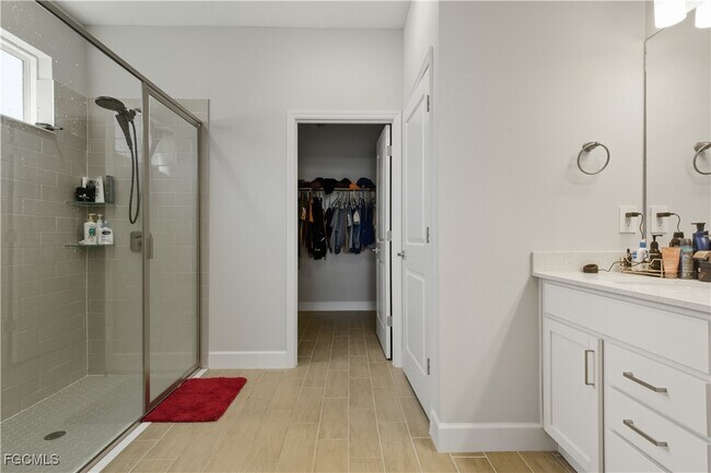 Building Photo - 525 Tropicana Parkway W