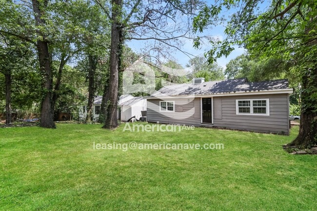 Building Photo - 340 Audubon Pl