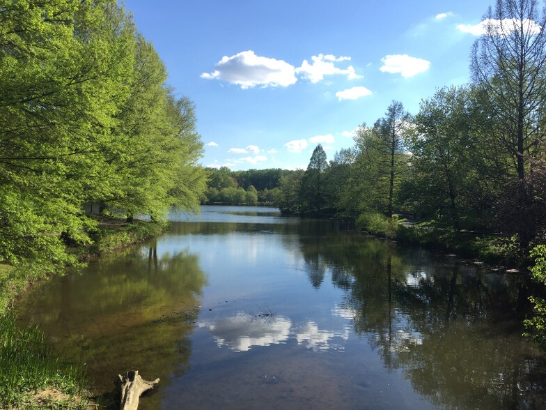 Primary Photo - 7753 New Providence Dr