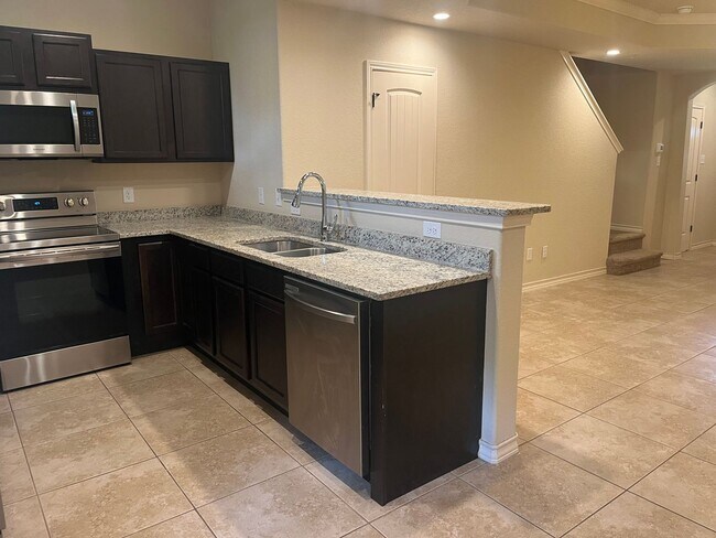 Building Photo - 13907 Annas Way #102, San Antonio, TX. 78233