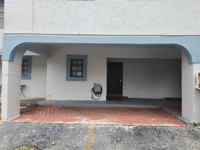 Building Photo - 1501 SW 122nd Ave
