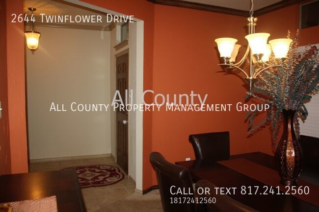 Building Photo - 2644 Twinflower Dr