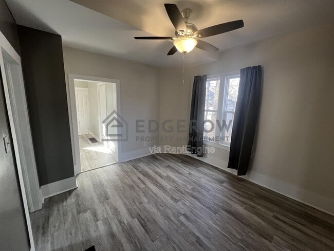 Building Photo - 50 Mathews Ct NE