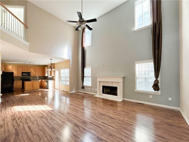 Building Photo - 3733 Roxtree Trace Dr NE