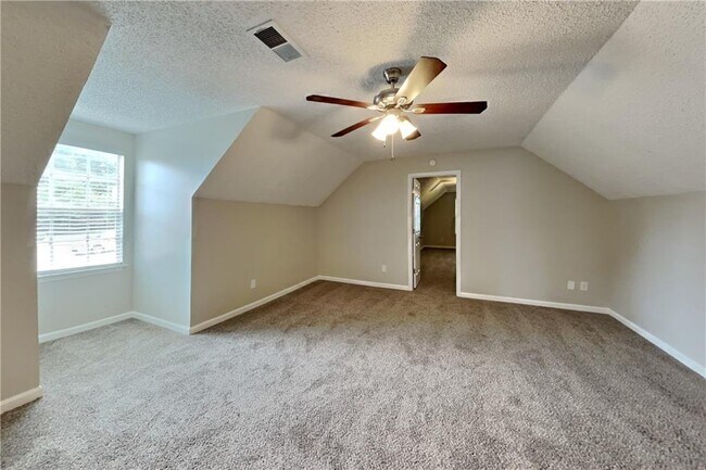 Building Photo - 1870 Rocksram Dr