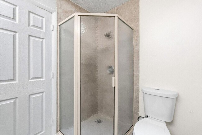 Building Photo - 9770 Nickels Blvd