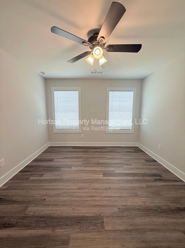 Building Photo - 6095 Quail Mountain Trail