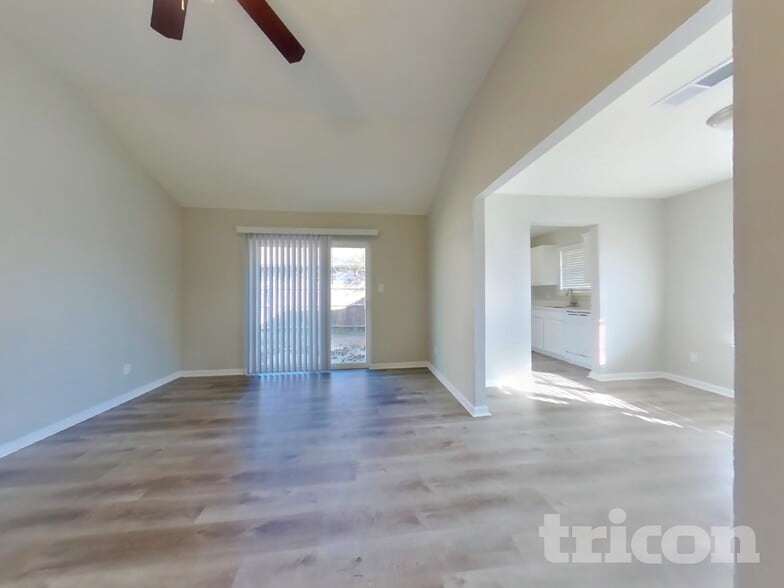 Building Photo - 1413 Paco Trail