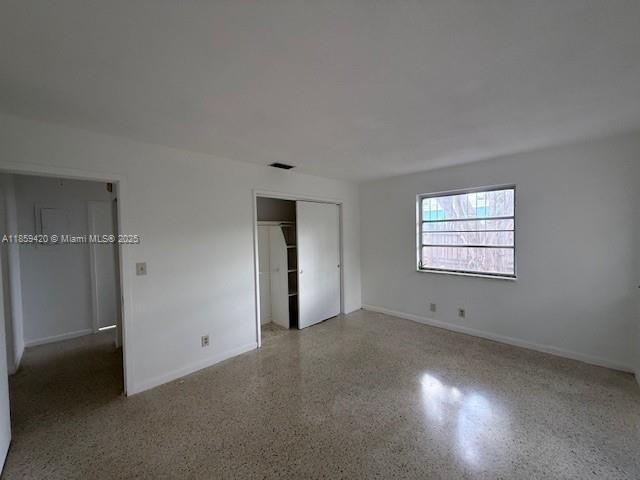 Building Photo - 2601 NW 9th Terrace