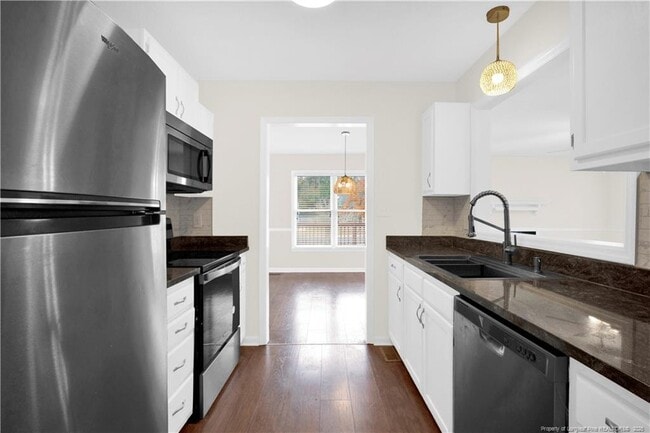 Building Photo - 7000 Medway Ct