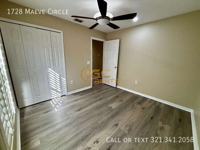 Building Photo - 1728 Maeve Cir