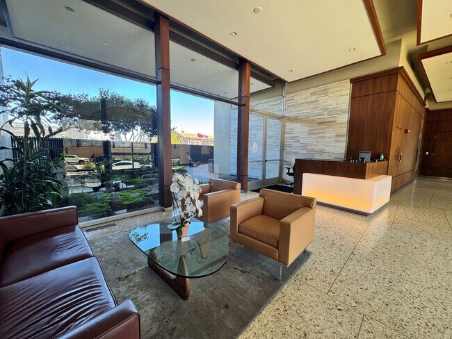 Building Photo - Just Unpack, Pour a Beverage, & Cue the Su...