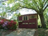 Building Photo - 1197 Stillwood Dr NE