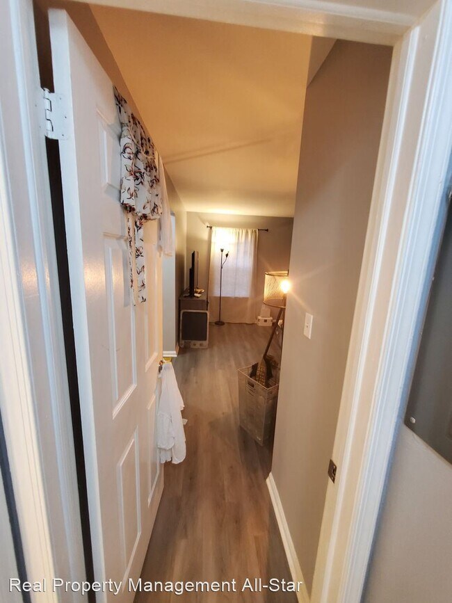 Building Photo - 2 br, 2 bath House - 1204 Woodhaven Drive