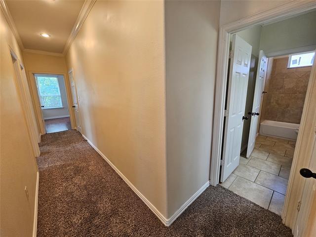 Building Photo - 7721 Oak Garden Trail