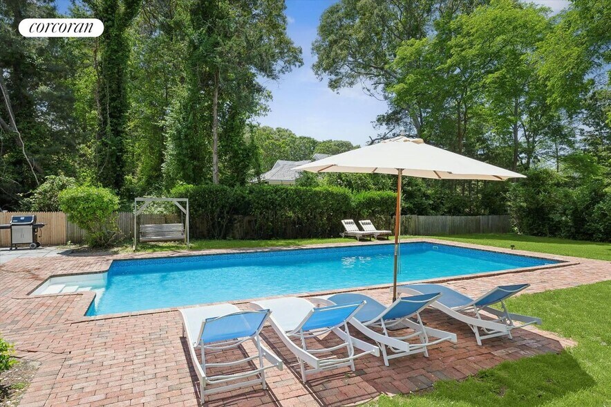 Building Photo - 28 Dover Ave