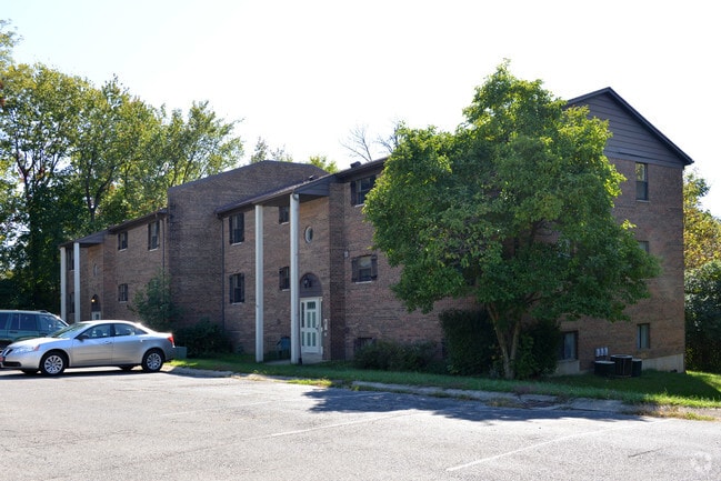 Building Photo - Chateau-Ridge Apartments