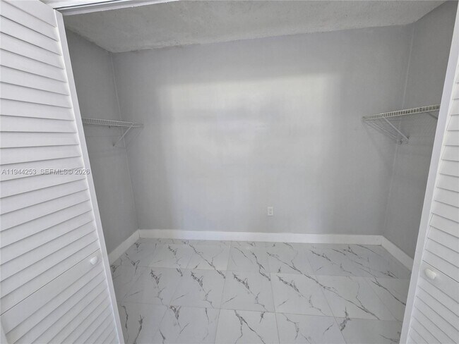 Building Photo - 1320 NE 211th Terrace