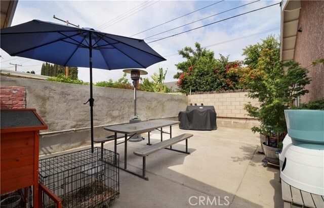 Building Photo - 15726 Cameo Ave