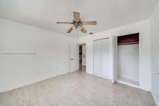 Building Photo - 1350 NE 149th St