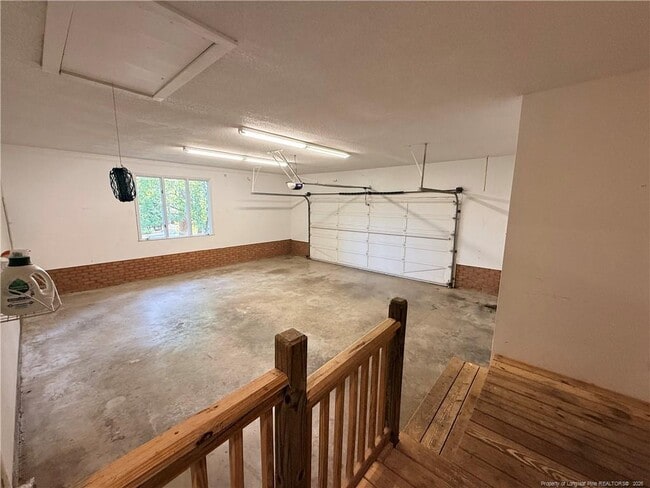 Building Photo - 46 Shadow Dr