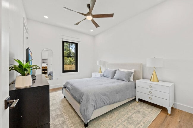 Building Photo - 783 Indian Woman Rd