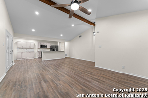 Building Photo - 2278 Knights Wood