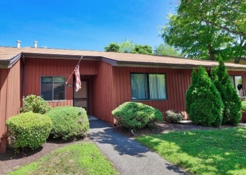 Primary Photo - 460 Asbury Ridge