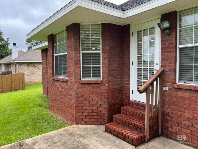 Building Photo - 27733 Bay Branch Dr