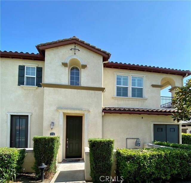 Building Photo - 2750 E Oak Hill Dr