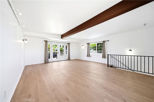 Building Photo - 1601 Van Horne Ln