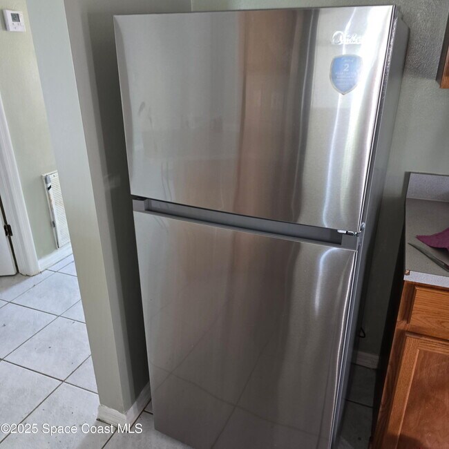 Building Photo - 7747 Greenboro Dr