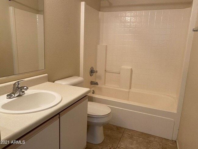 Building Photo - 7500 E Deer Valley Rd