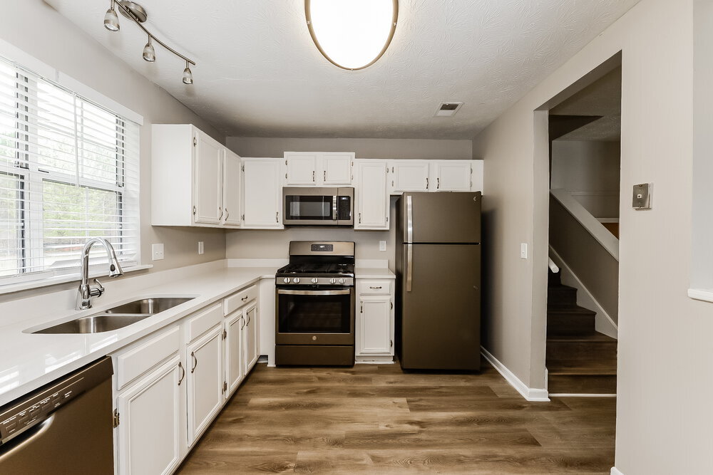 Building Photo - 2443 Deep Shoals Cir