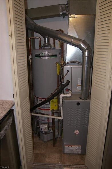 Building Photo - 8914 Trotter Lane # A