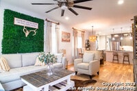Building Photo - 705 W Elsmere Pl