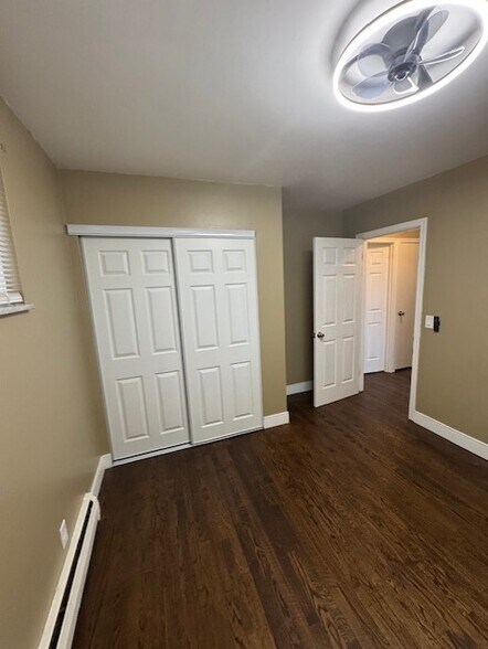 2nd Bedroom - 3341 Parkcrest Ln