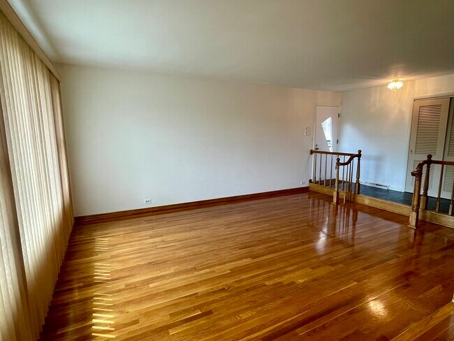 Building Photo - 7150 N Crawford Ave