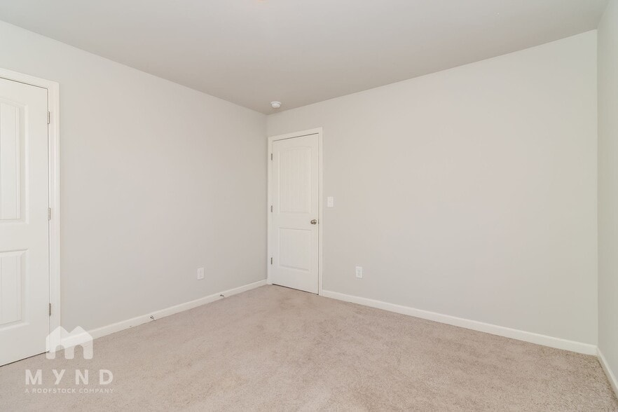 Building Photo - 3601 Wartrace Dr