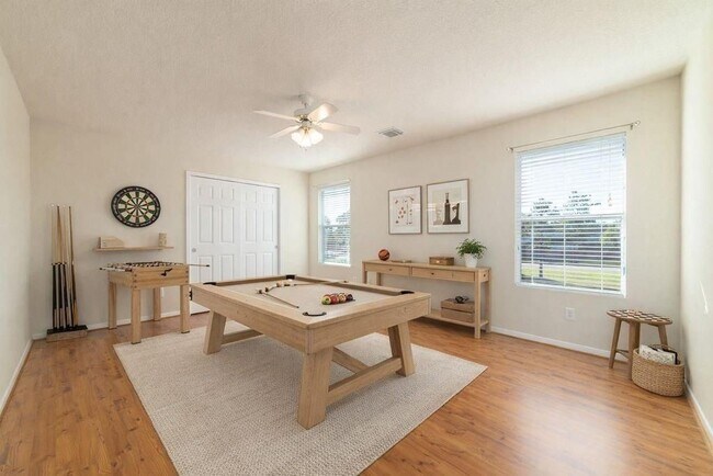 Building Photo - 18315 Grove Brook Ln