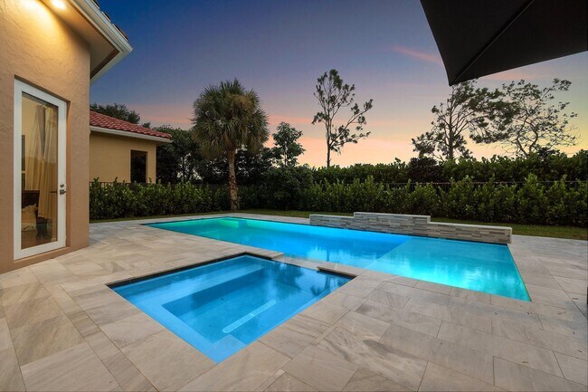 Building Photo - 3381 Lago De Talavera