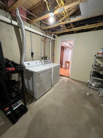 Building Photo - 103 Dresner Cir