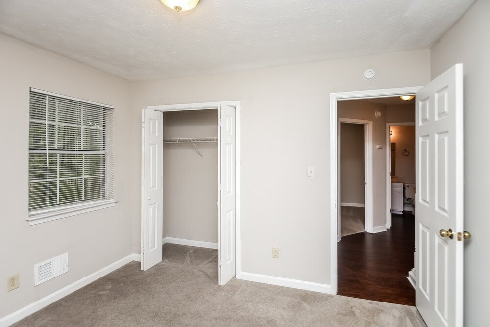 Building Photo - 1791 May Glen Dr NW