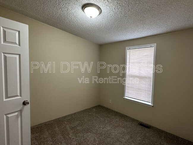 Building Photo - 4201 Marshall St